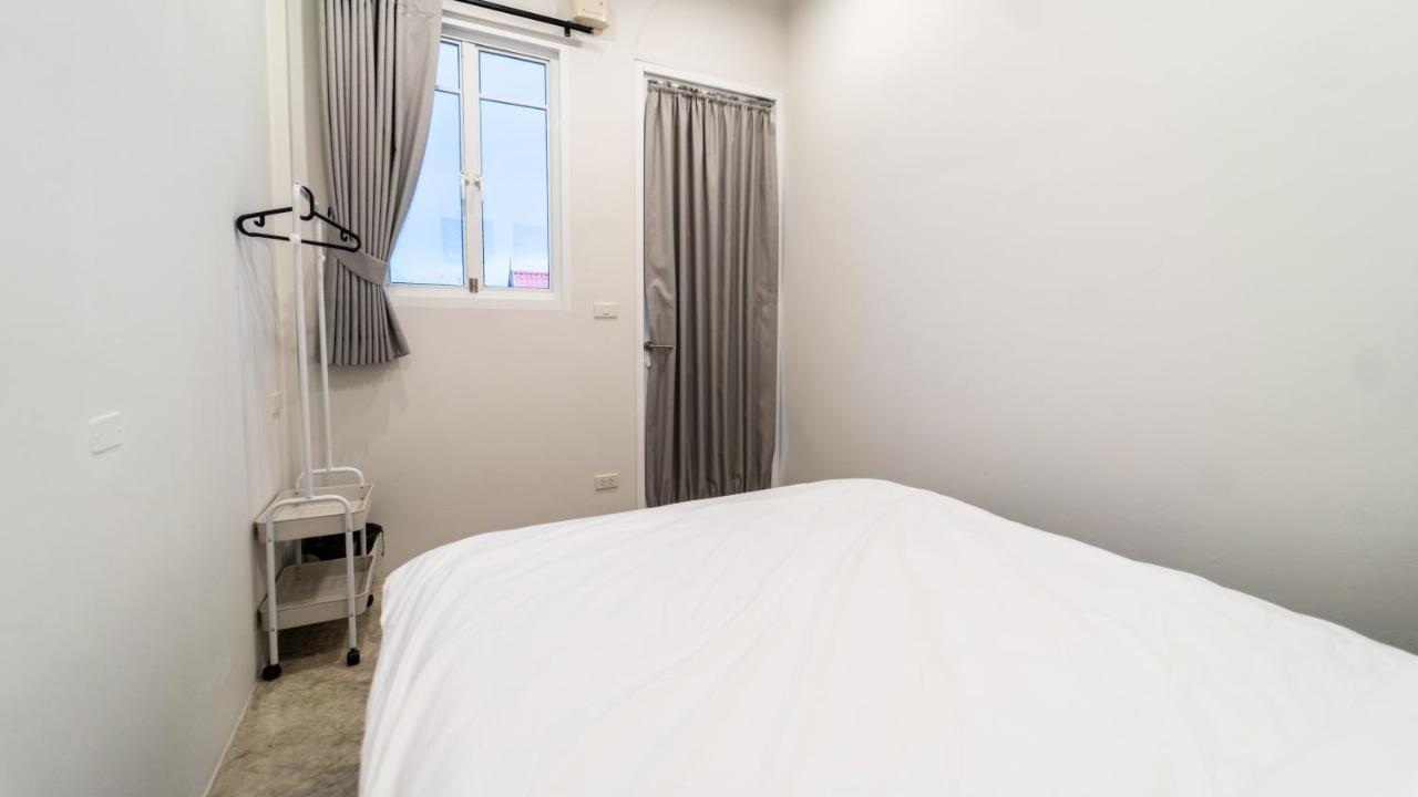 Pier 808 Hostel Bangkok Kültér fotó