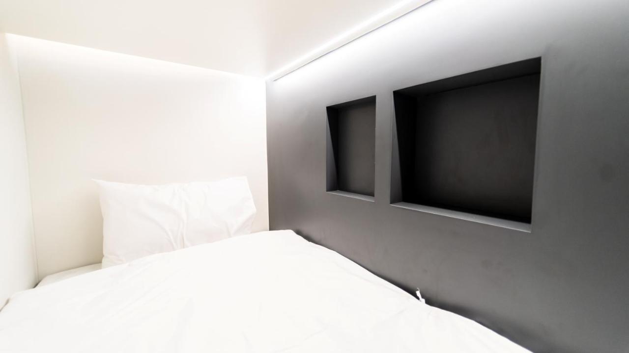 Pier 808 Hostel Bangkok Kültér fotó